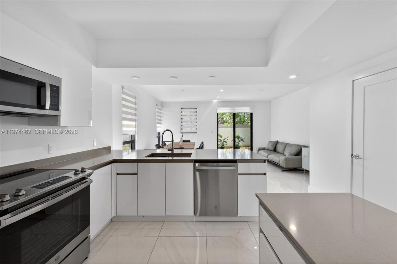 Please Call For Address, Dania Beach, FL 33314 Photo