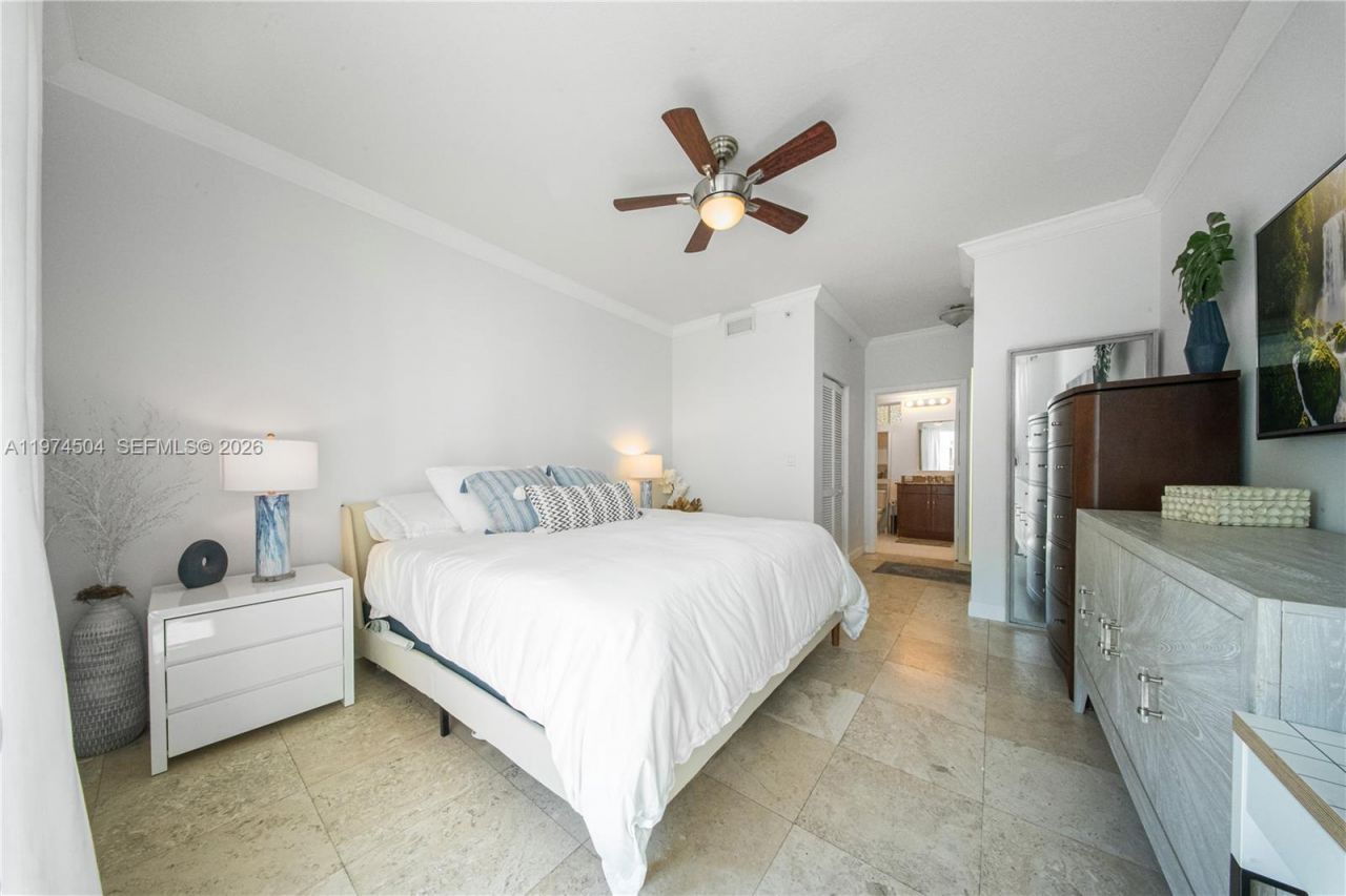 7290 SW 90th St , Unit 308, Miami, FL 33156 Photo