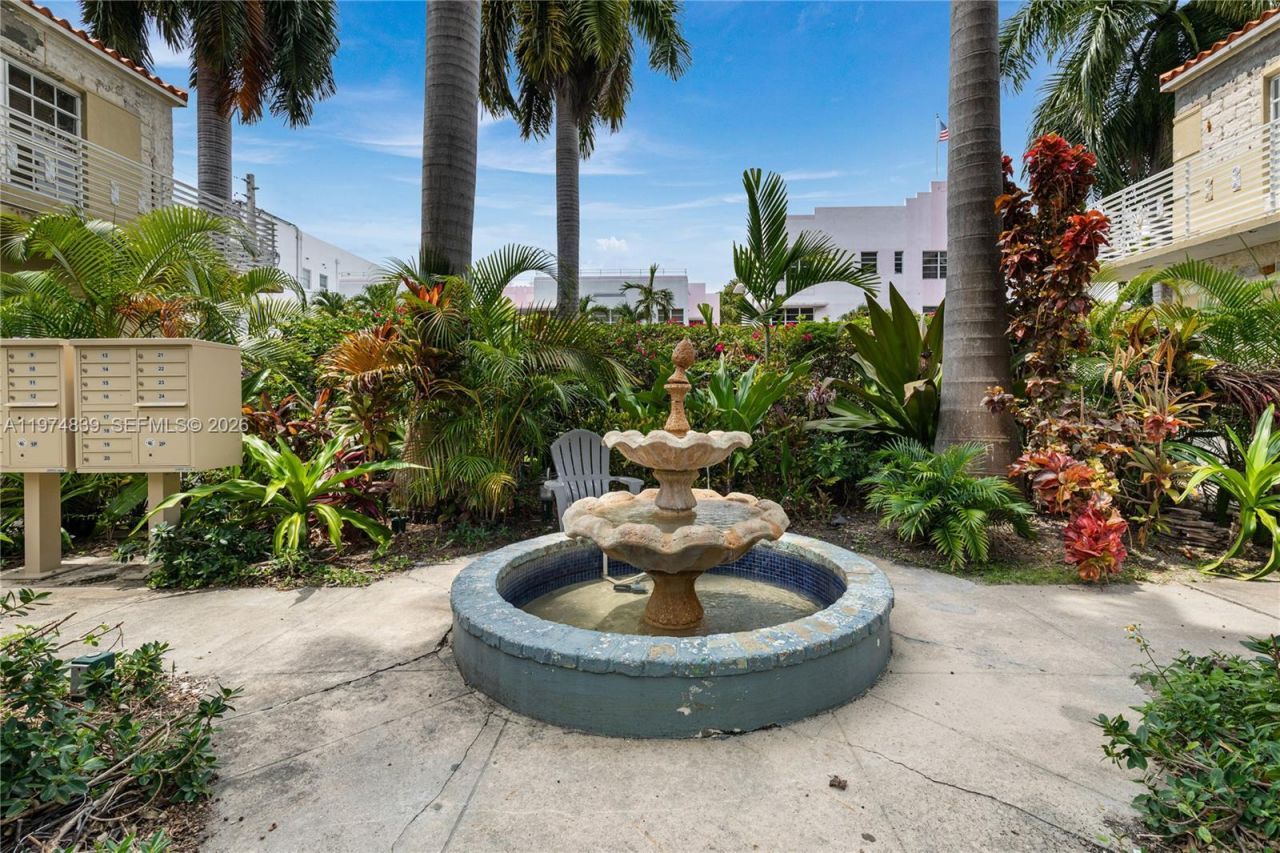 439 15th St , Unit 15, Miami Beach, FL 33139 Photo