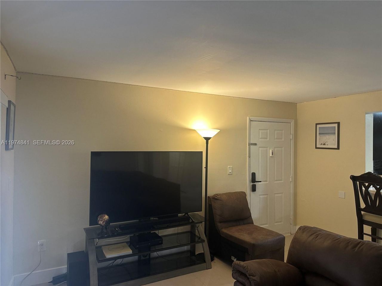 9491 S Palm Cir S , Unit 202, Pembroke Pines, FL 33025 Photo