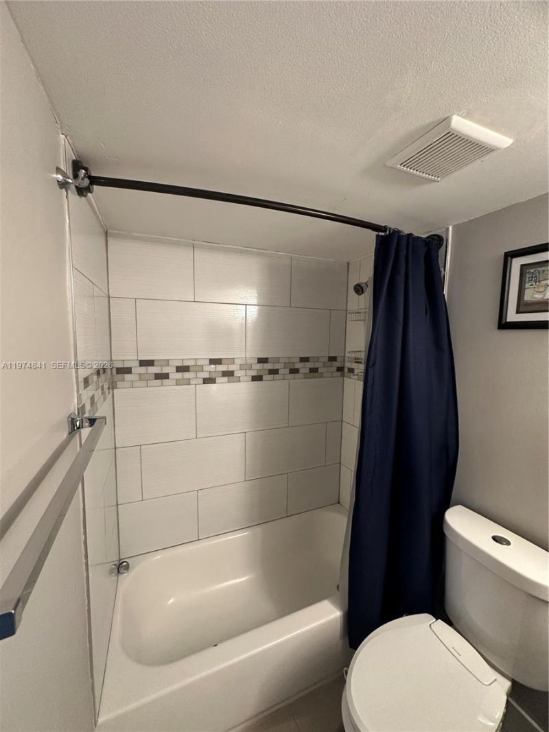 9491 S Palm Cir S , Unit 202, Pembroke Pines, FL 33025 Photo