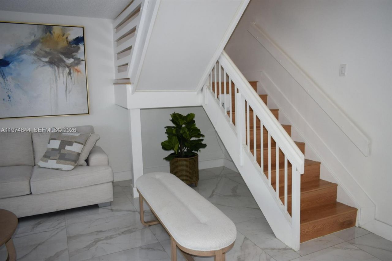 10255 NW 51nd Lane, Unit 10255, Doral, FL 33178 Photo