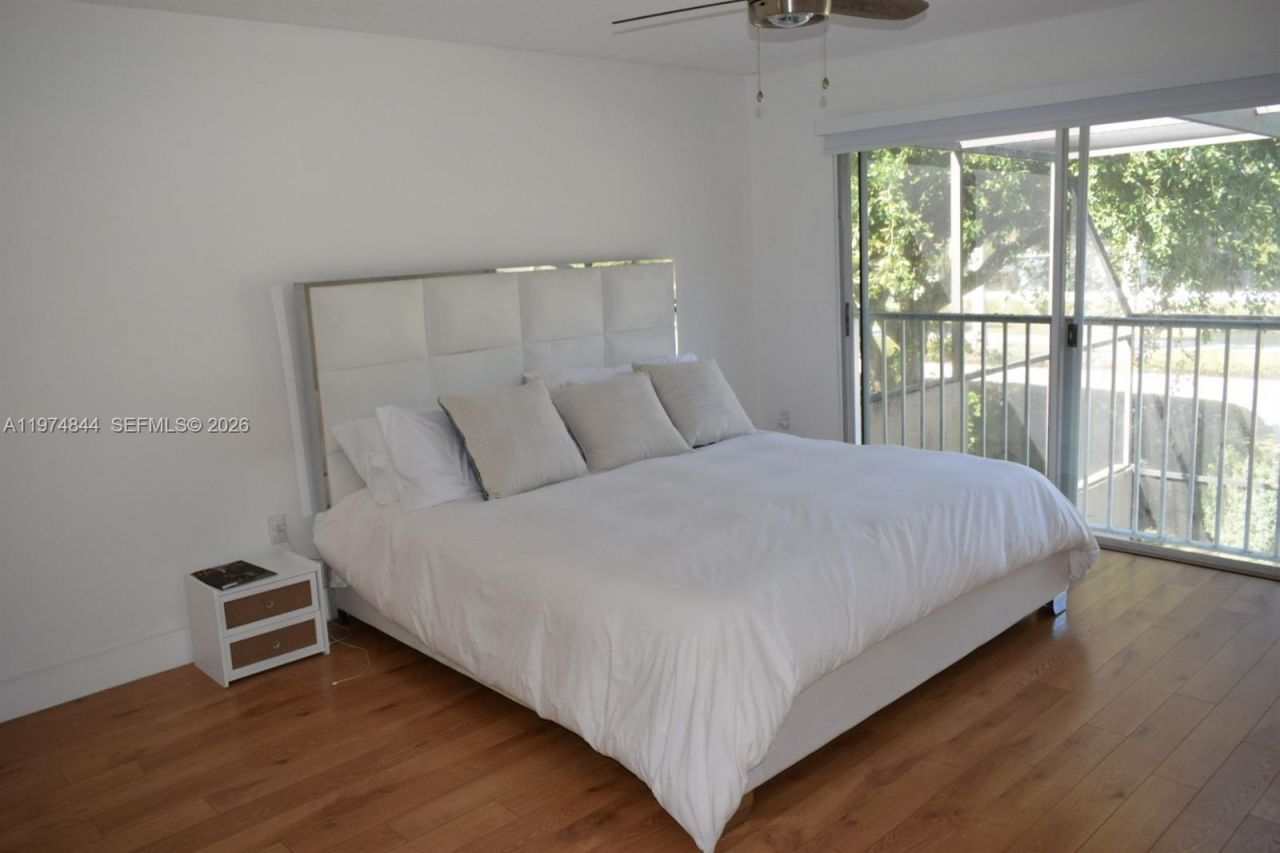 10255 NW 51nd Lane, Unit 10255, Doral, FL 33178 Photo