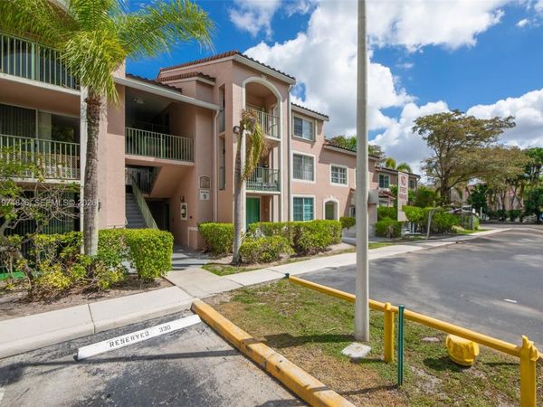 12154 Saint Andrews Pl, Unit 110, Miramar, FL 33025