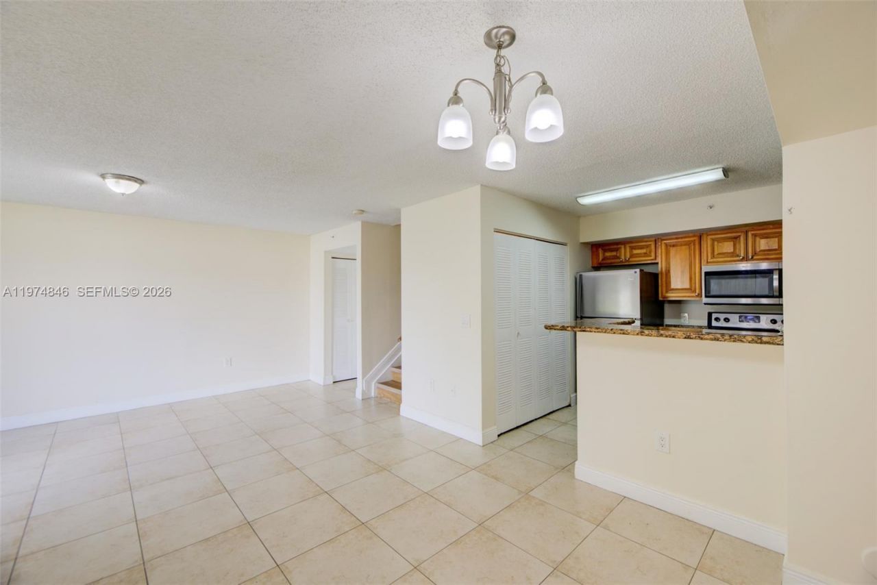 12154 Saint Andrews Pl, Unit 110, Miramar, FL 33025 Photo