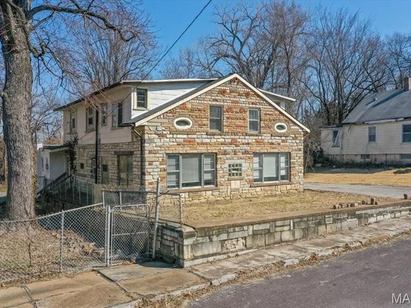 7219 Jenwood Avenue , St Louis, MO 63136