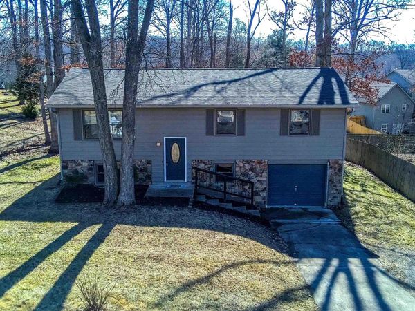 630 N Diana Drive, Ellettsville, IN 47429