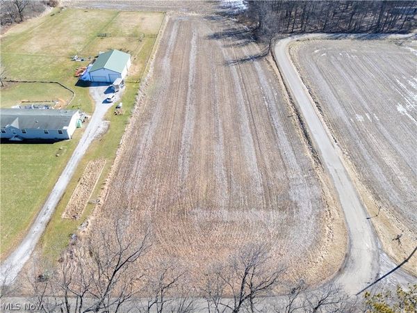 1099 Township Road 353 , Polk, OH 44866