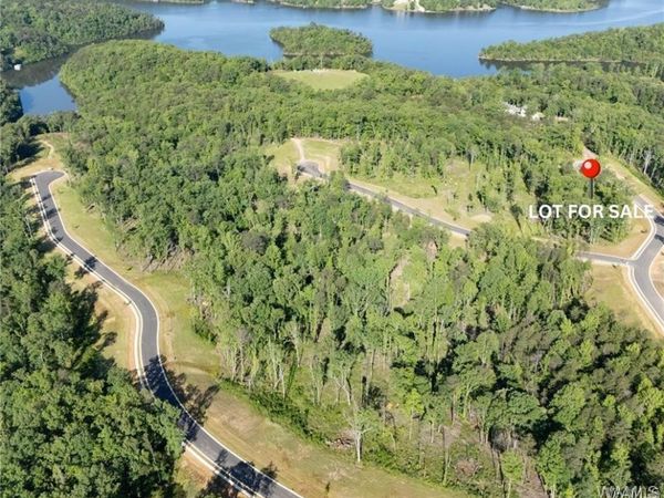 49 Lake Island Rd , Tuscaloosa, AL 35406