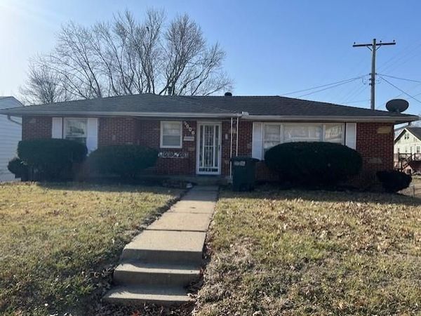 2806 Clay Street, St Joseph, MO 64501