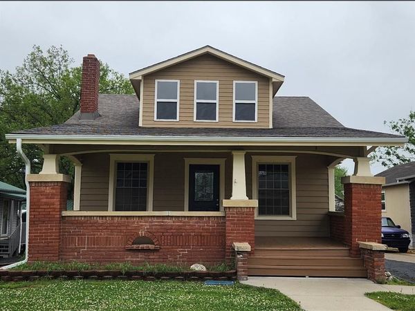 208 Main Street, Osawatomie, KS 66064