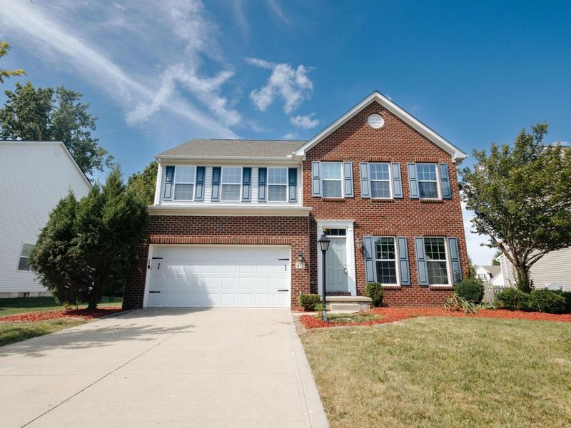 472 Trail W, Pataskala, OH 43062 Photo 2