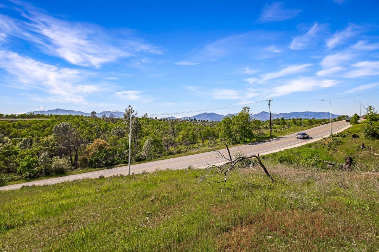 166 Quartz Hill Rd, Redding, CA 96003 Photo