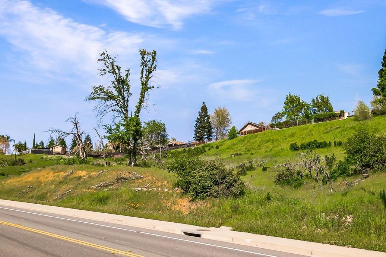 166 Quartz Hill Rd, Redding, CA 96003 Photo