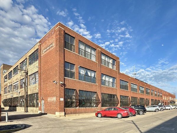 3144 W CARROLL Street , Unit 2H, Chicago, IL 60612