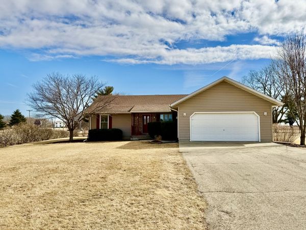 3818 Stacie Lane , Rock Falls, IL 61071