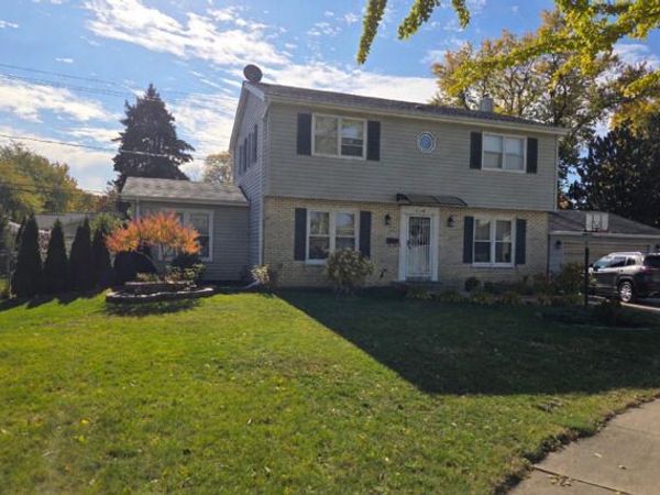 434 Gaylin Court , Bensenville, IL 60106