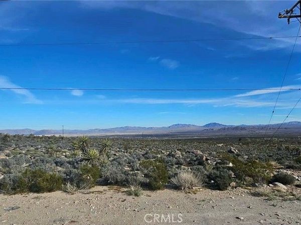 800 Meehleis, Lucerne Valley, CA 92356