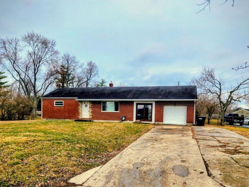 2379 Elda Drive, Ross Twp, OH 45014 Photo 1