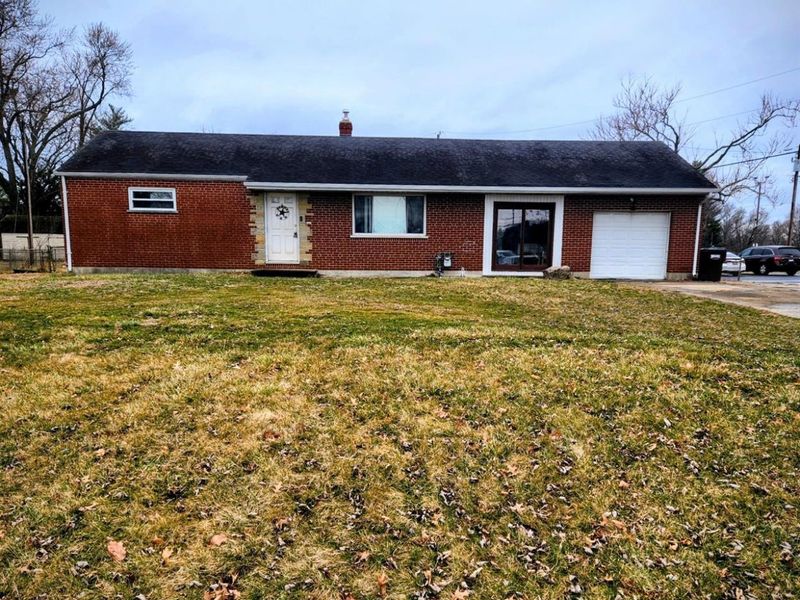 2379 Elda Drive, Ross Twp, OH 45014 Photo 2