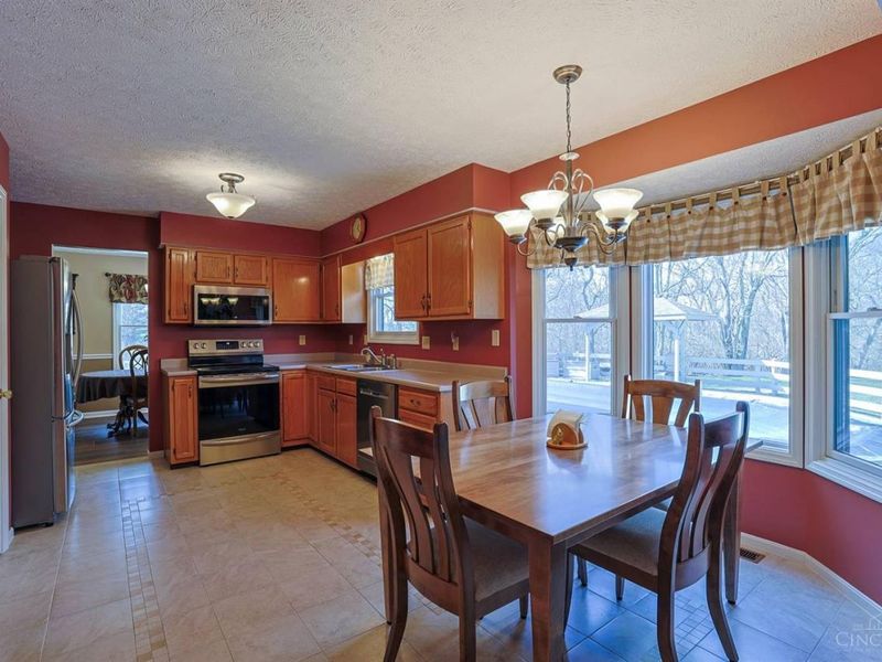 3330 Celedon Court, Cincinnati, OH 45251 Photo 16