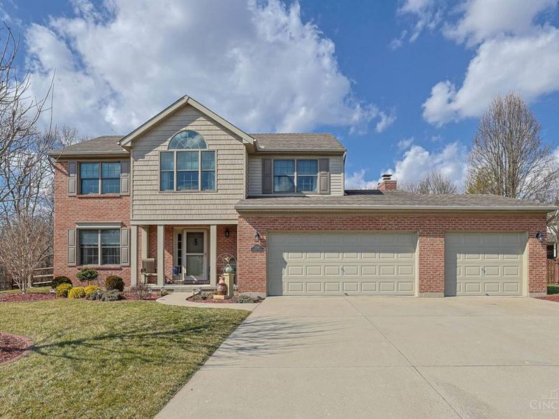 3330 Celedon Court, Cincinnati, OH 45251 Photo 2