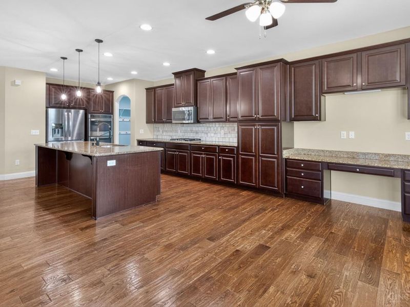 5663 E Senour Drive, West Chester, OH 45069 Photo 11