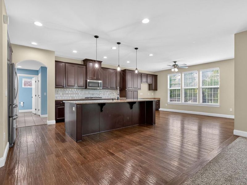 5663 E Senour Drive, West Chester, OH 45069 Photo 9