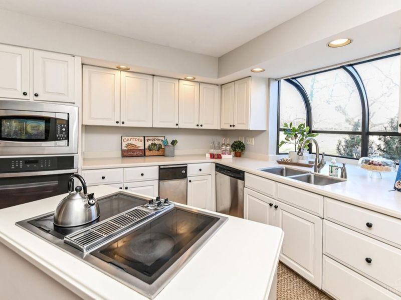 12 Muirfield Lane, Blue Ash, OH 45241 Photo 13