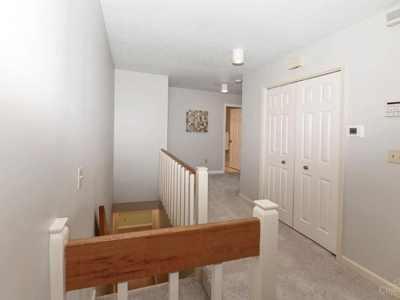 12 Muirfield Lane, Blue Ash, OH 45241 Photo 19