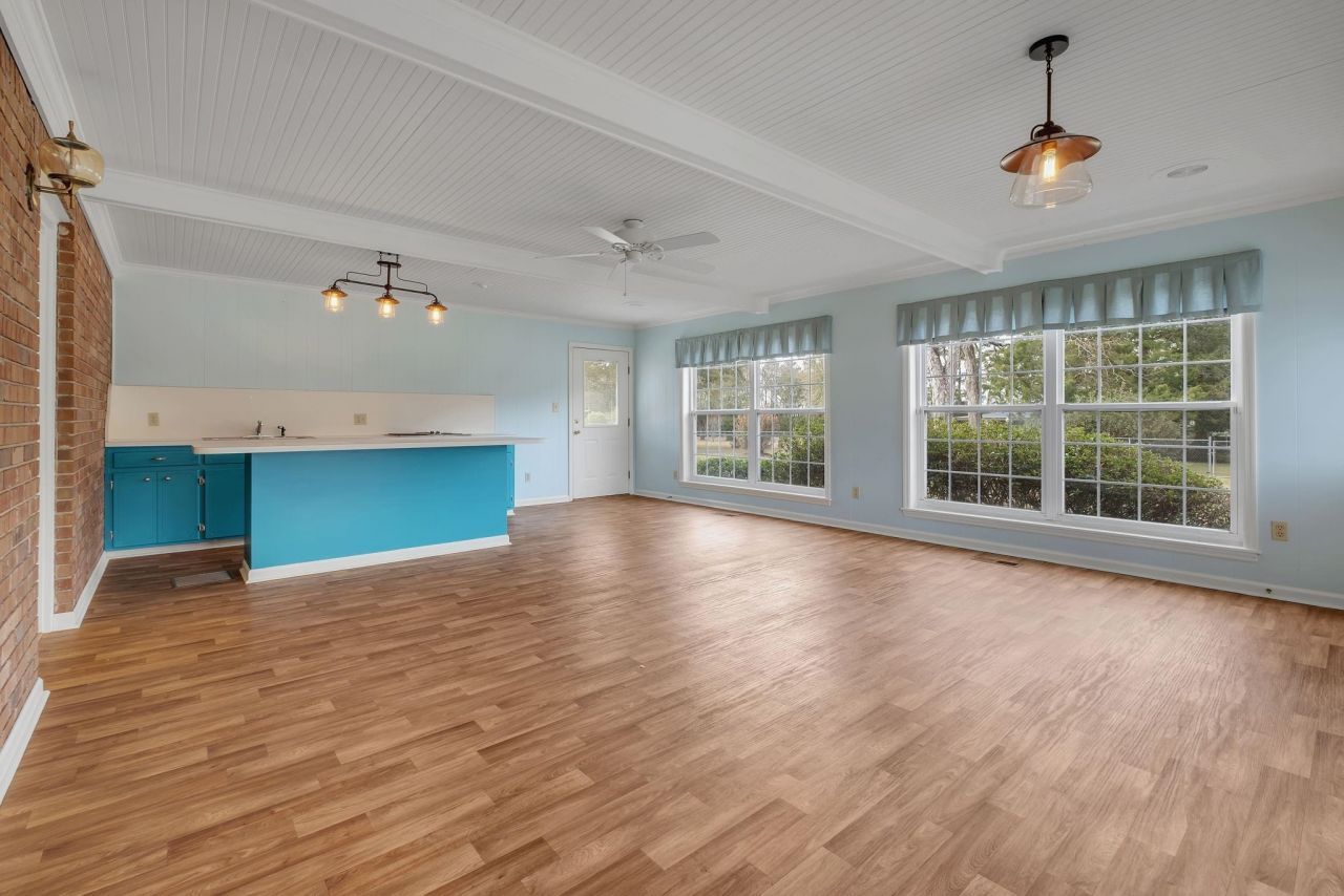 9949 Florida Georgia Highway , Havana, FL 32333 Photo