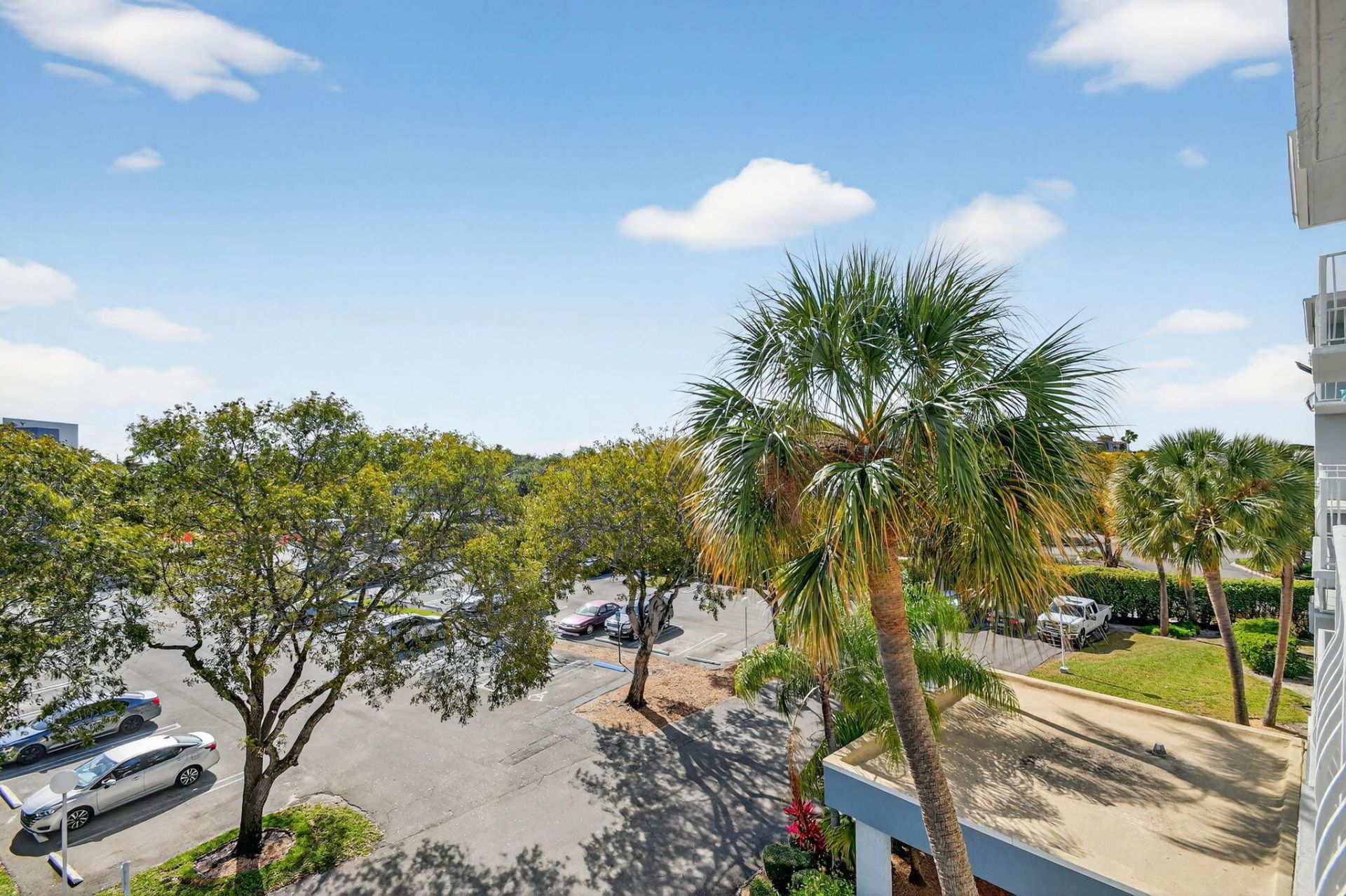 470 Executive Center Drive, Unit 4j, West Palm Beach, FL 33401 Photo