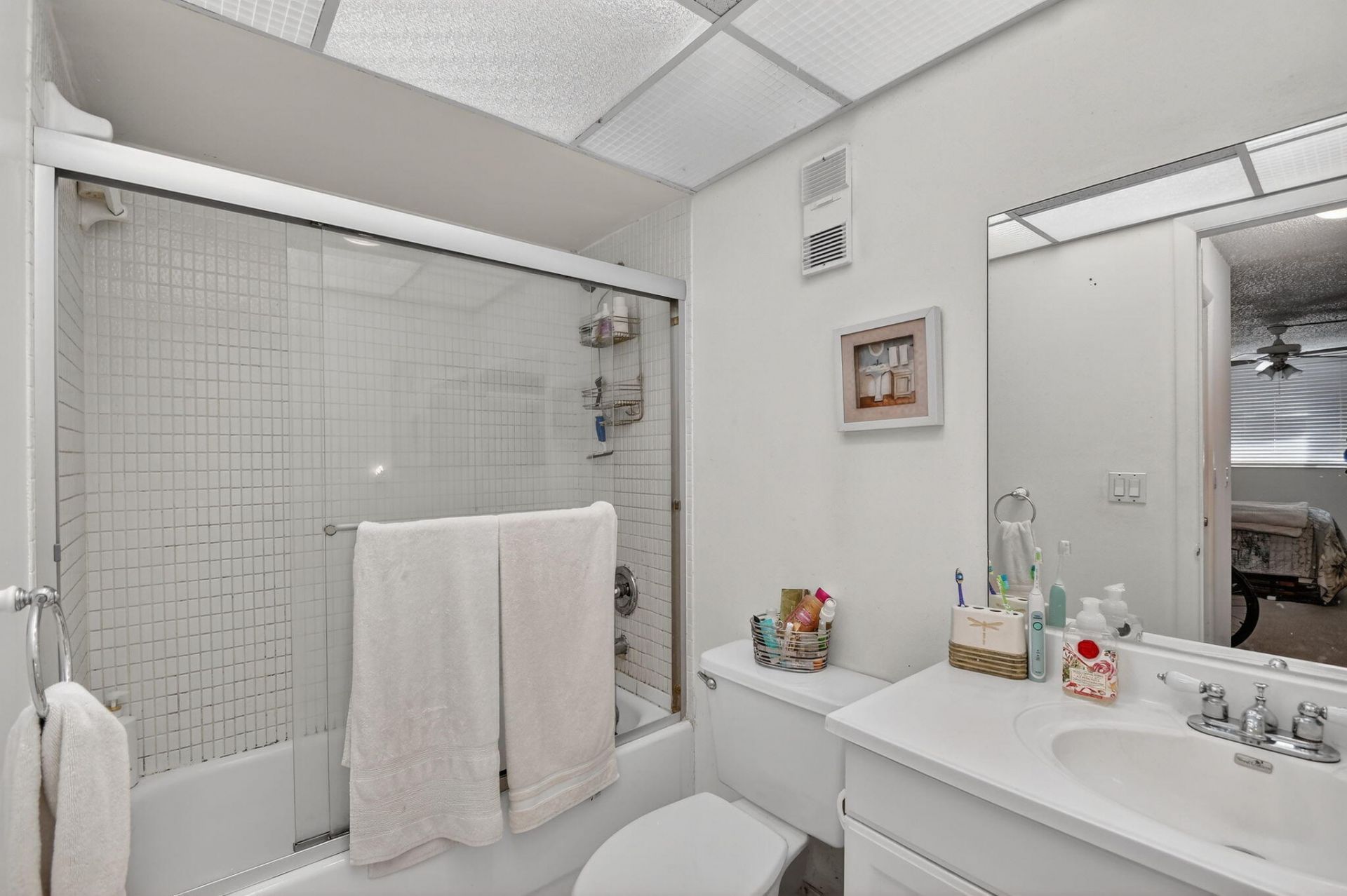 470 Executive Center Drive, Unit 4j, West Palm Beach, FL 33401 Photo