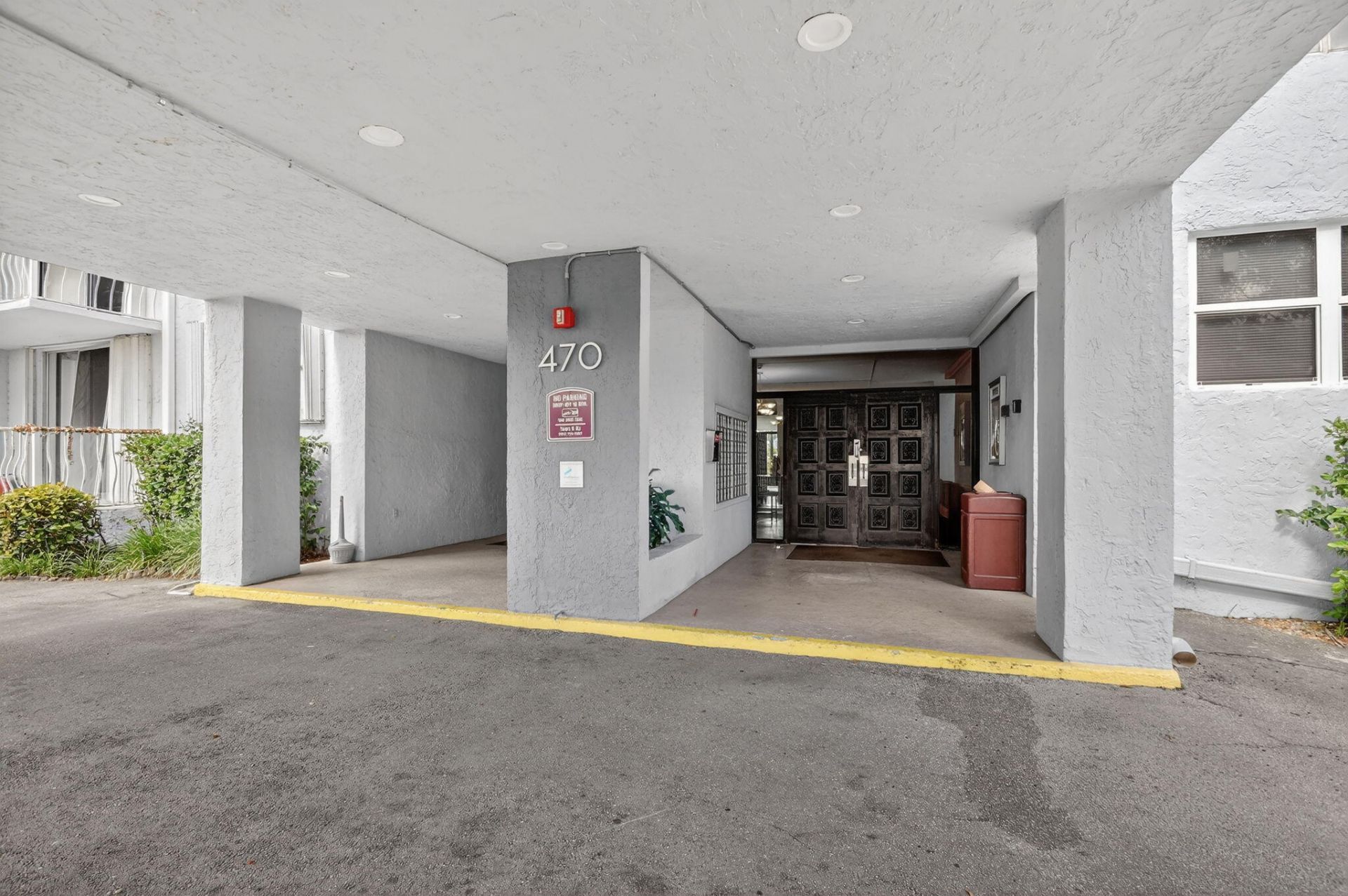 470 Executive Center Drive, Unit 4j, West Palm Beach, FL 33401 Photo