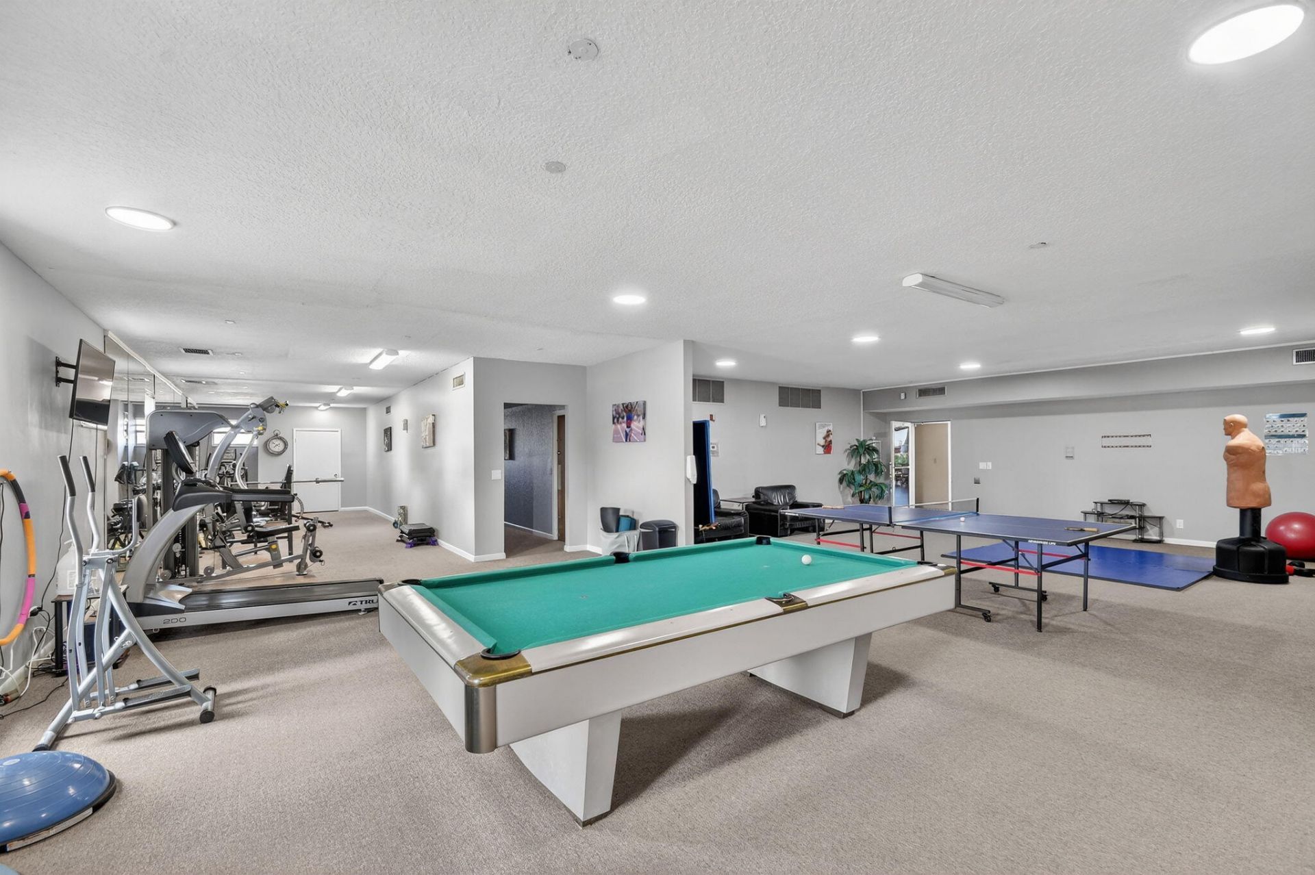 470 Executive Center Drive, Unit 4j, West Palm Beach, FL 33401 Photo