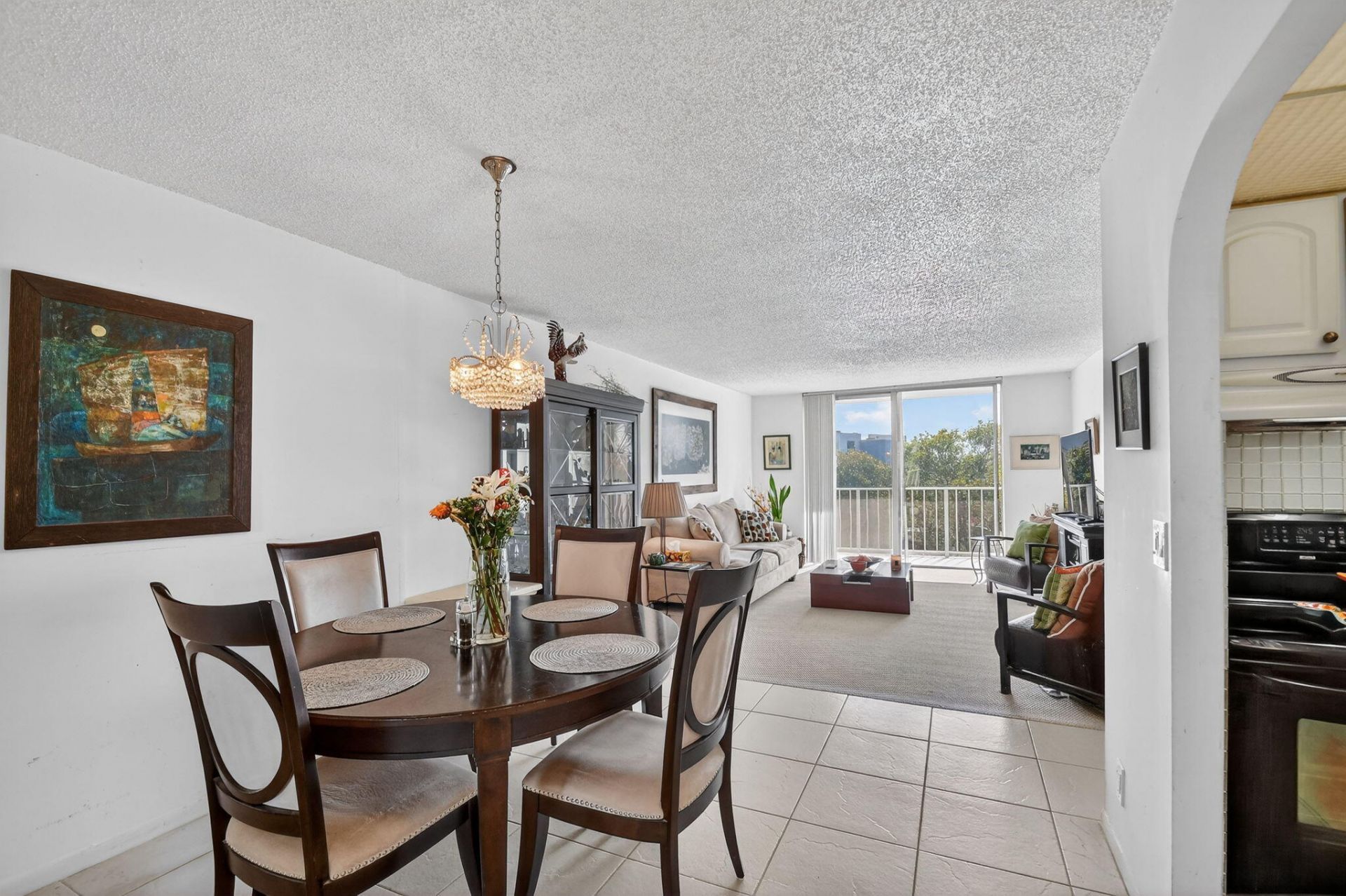 470 Executive Center Drive, Unit 4j, West Palm Beach, FL 33401 Photo
