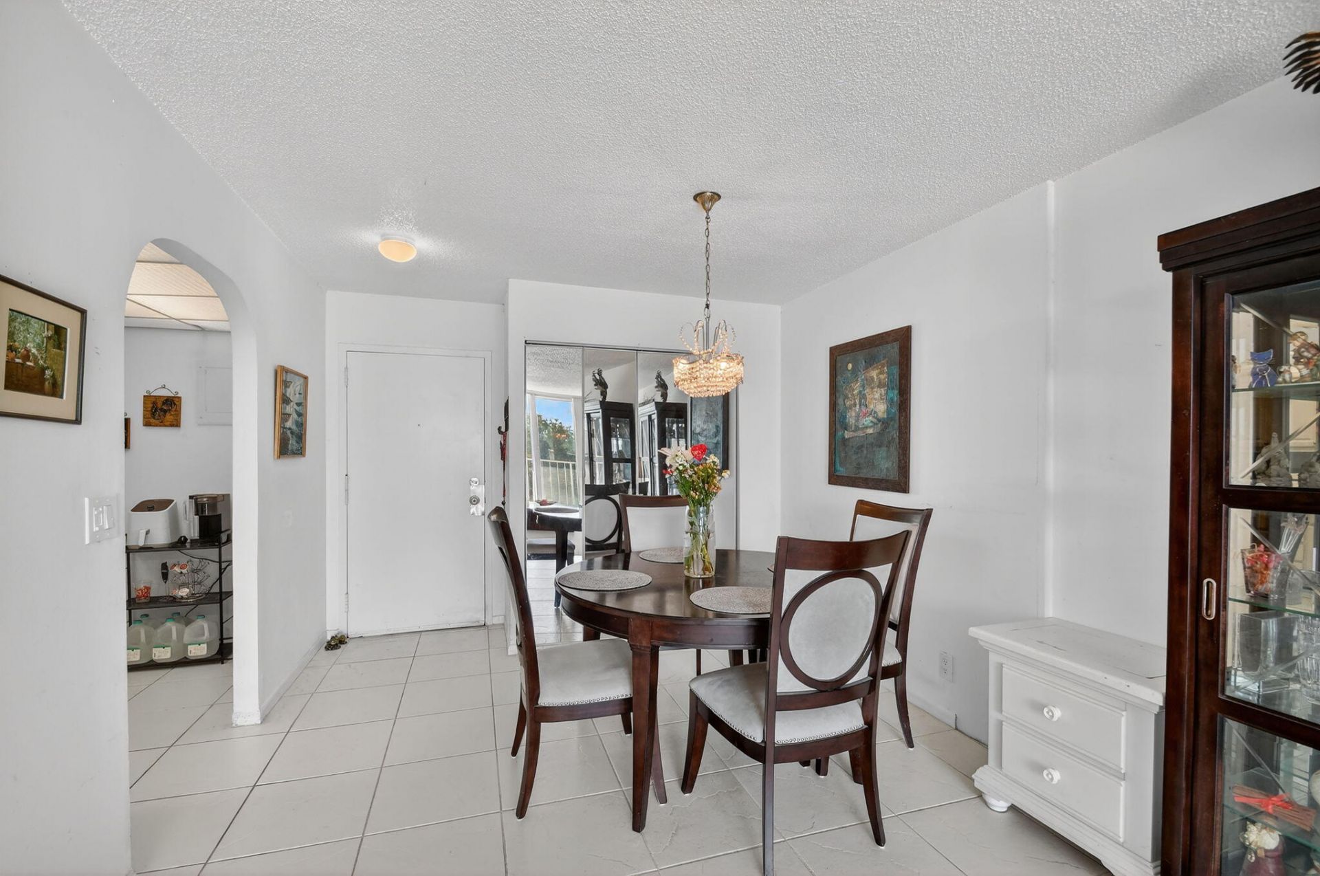 470 Executive Center Drive, Unit 4j, West Palm Beach, FL 33401 Photo
