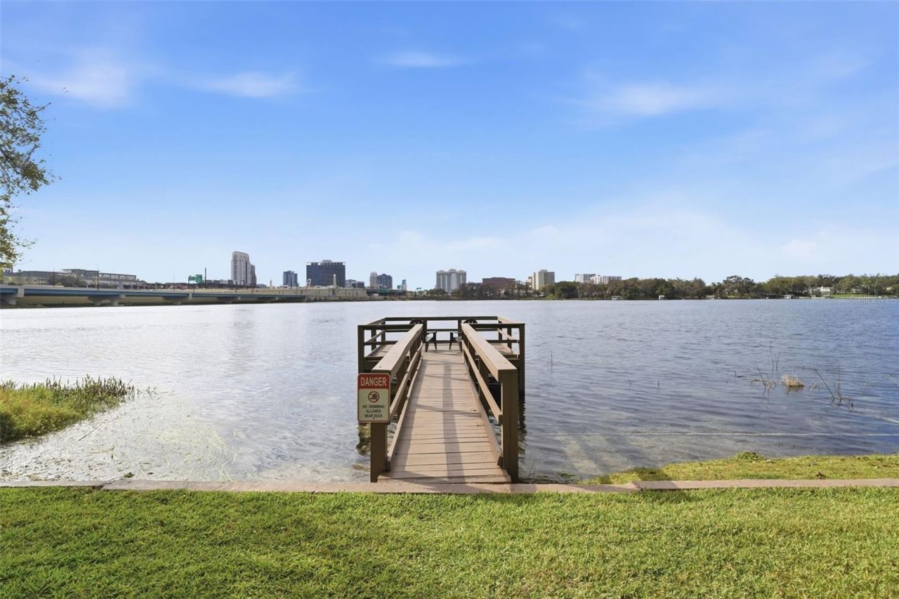 320 Lakeview Street , Unit 123, Orlando, FL 32804 Photo