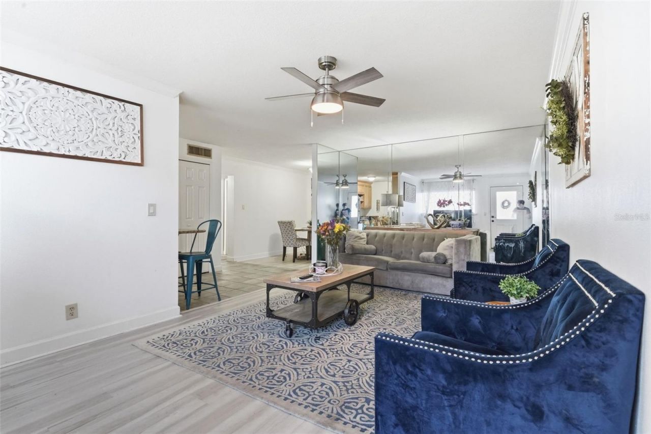 320 Lakeview Street , Unit 123, Orlando, FL 32804 Photo