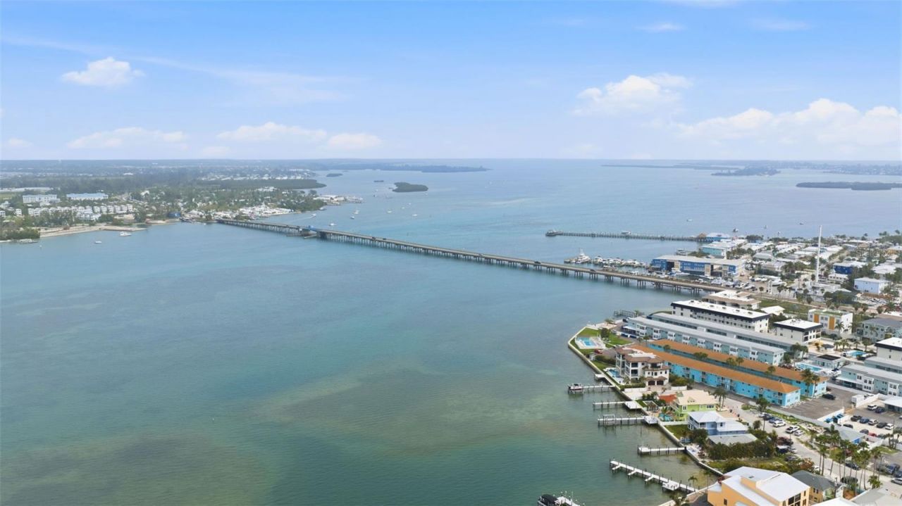 100 12th Street N, Bradenton Beach, FL 34217 Photo