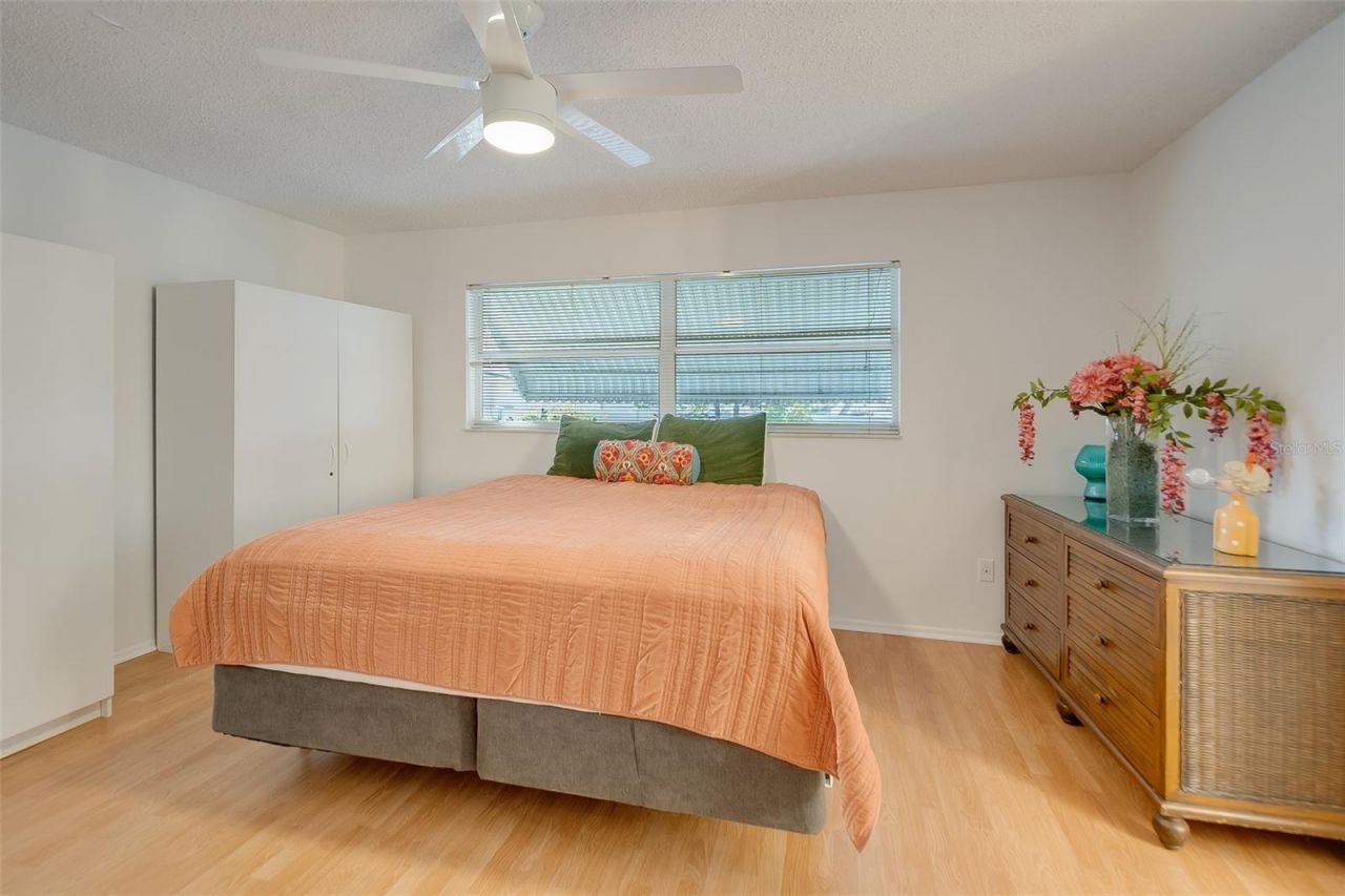 13840 94th Avenue , Seminole, FL 33776 Photo