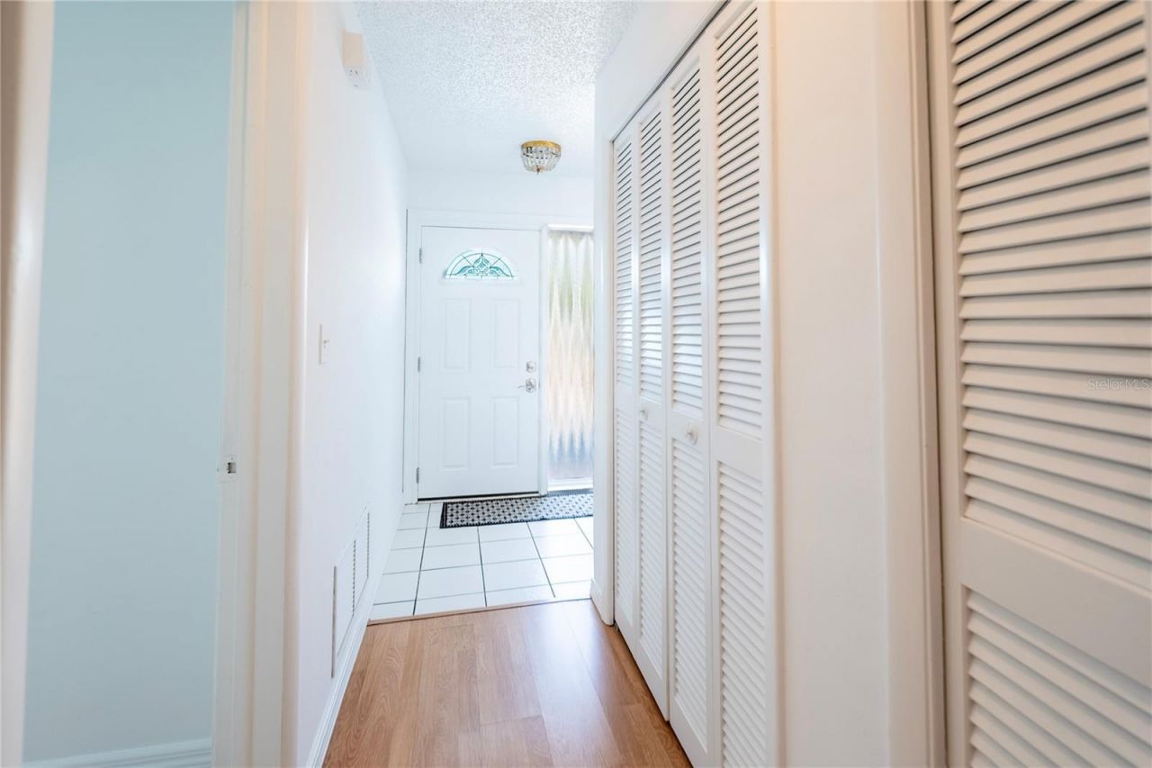 13840 94th Avenue , Seminole, FL 33776 Photo