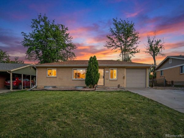 950 Jamaica Street , Aurora, CO 80010