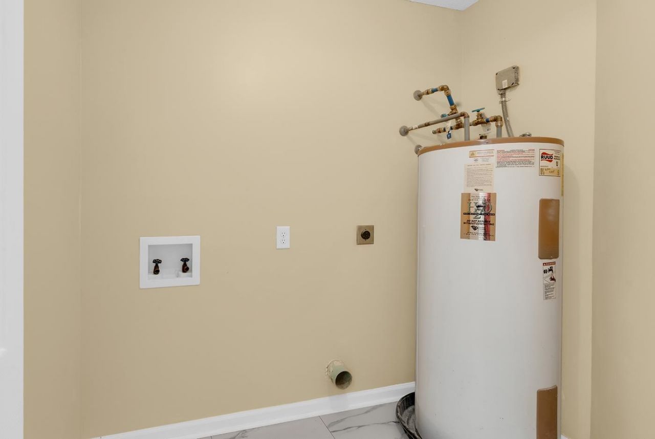 8658 Southbridge Dr.  Photo 25