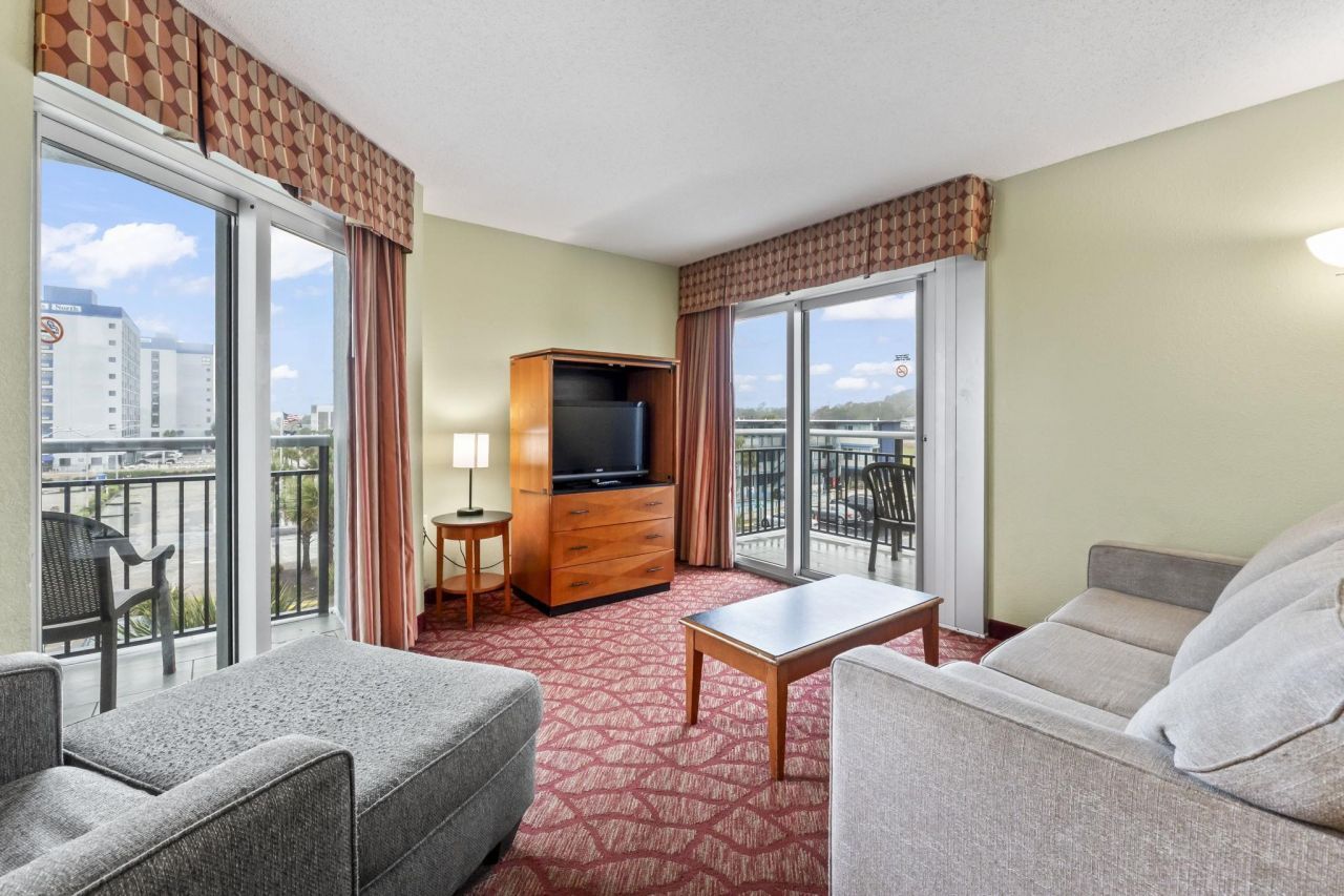 504 N Ocean Blvd. Photo 8