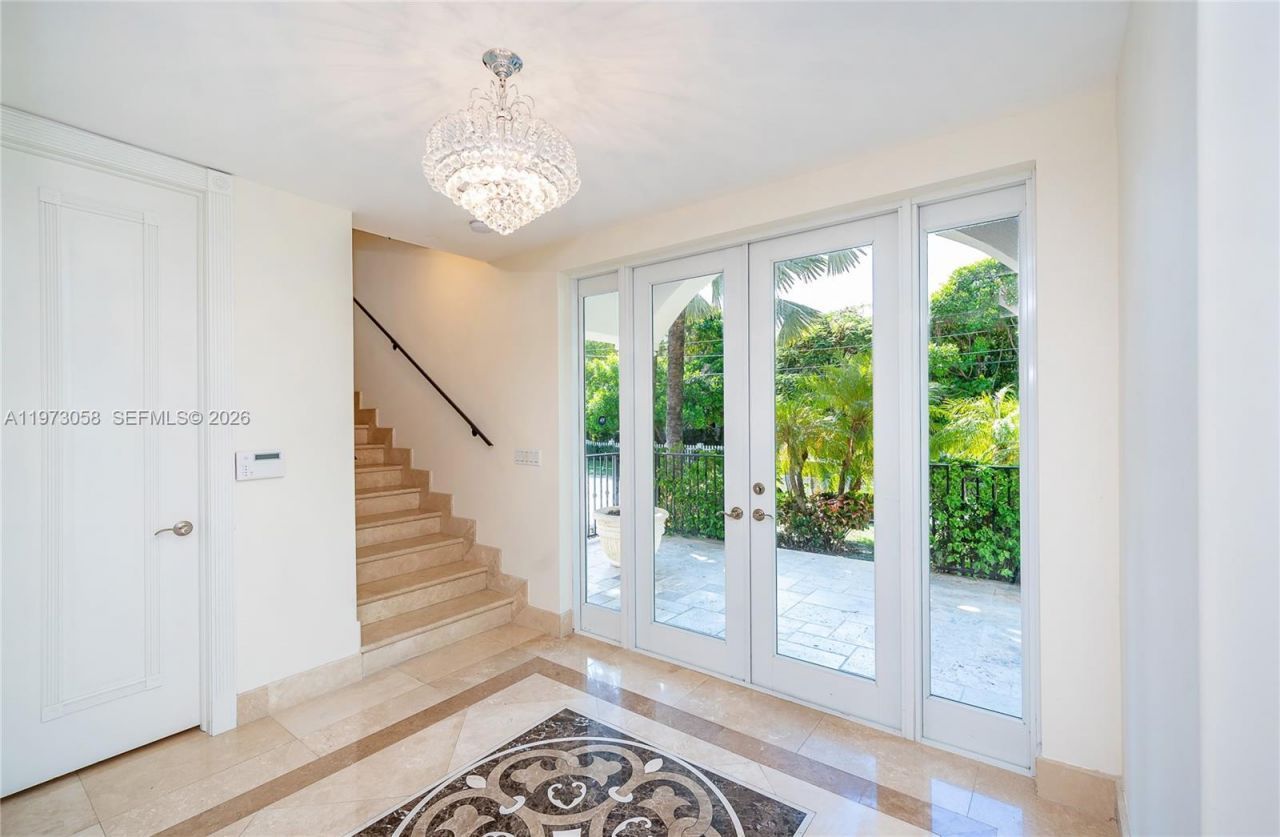 541 S Mashta Dr , Key Biscayne, FL 33149 Photo