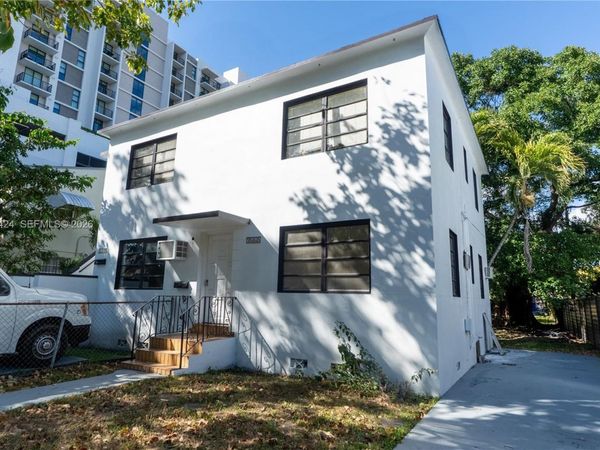 3665 SW 16th St , Unit 3665, Miami, FL 33145