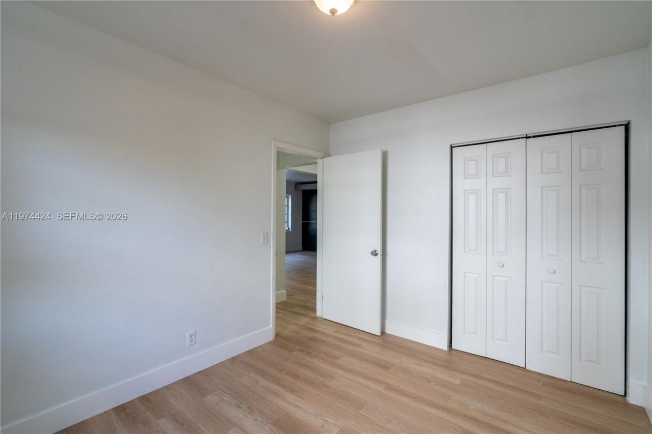 3665 SW 16th St, Unit 3665, Miami, FL 33145 Photo