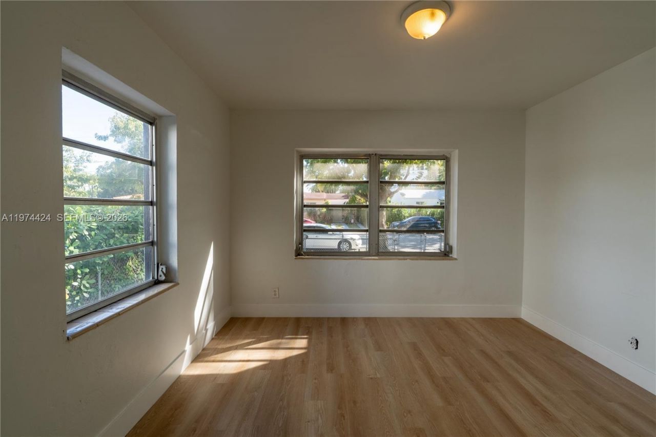 3665 SW 16th St, Unit 3665, Miami, FL 33145 Photo