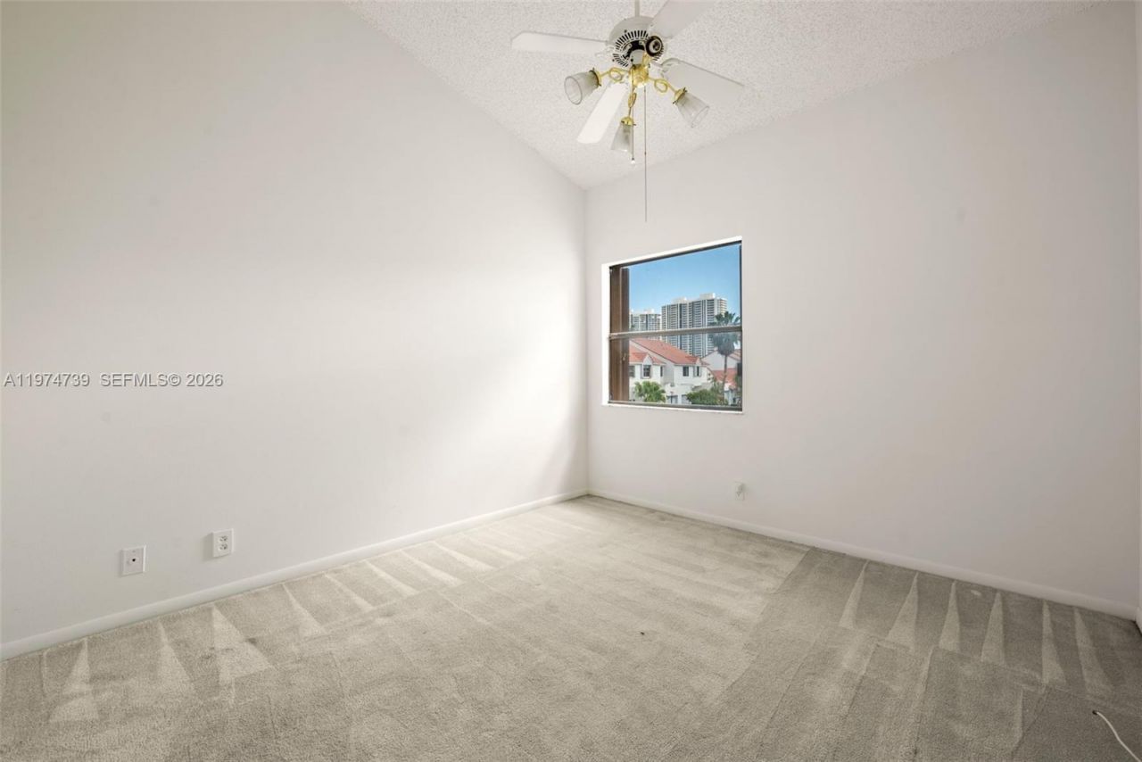 21190 Mainsail Cir, Unit 17A, Aventura, FL 33180 Photo